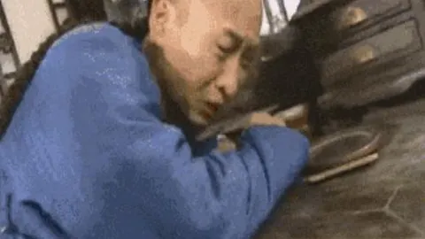 法国败克罗地亚 0-2，莫德里奇狂吼，姆巴佩笑场尴尬